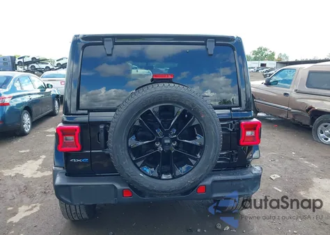 2022 Jeep Wrangler 4Xe Unlimited Sahara 4X4 из США, поврежденный, VIN 1C4JJXP69NW198960